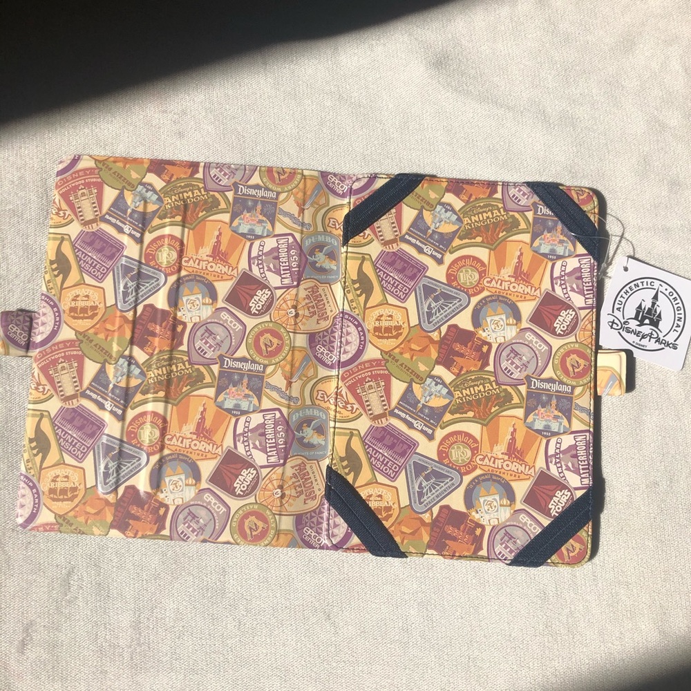 Disney Tablet Case - Picture 2 of 7